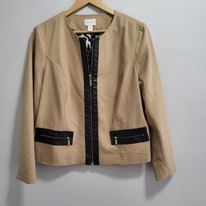 Chico's Tan and Black Animal Print Zip Jacket Blazer Size 2 / Large.  Beautiful
